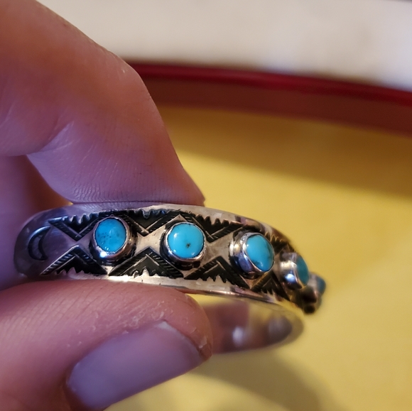 925 Turquoise Cuff Bracelet - Picture 3 of 13